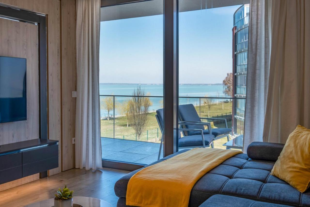 Myflat Coral Beach Apartment Шиофок Экстерьер фото