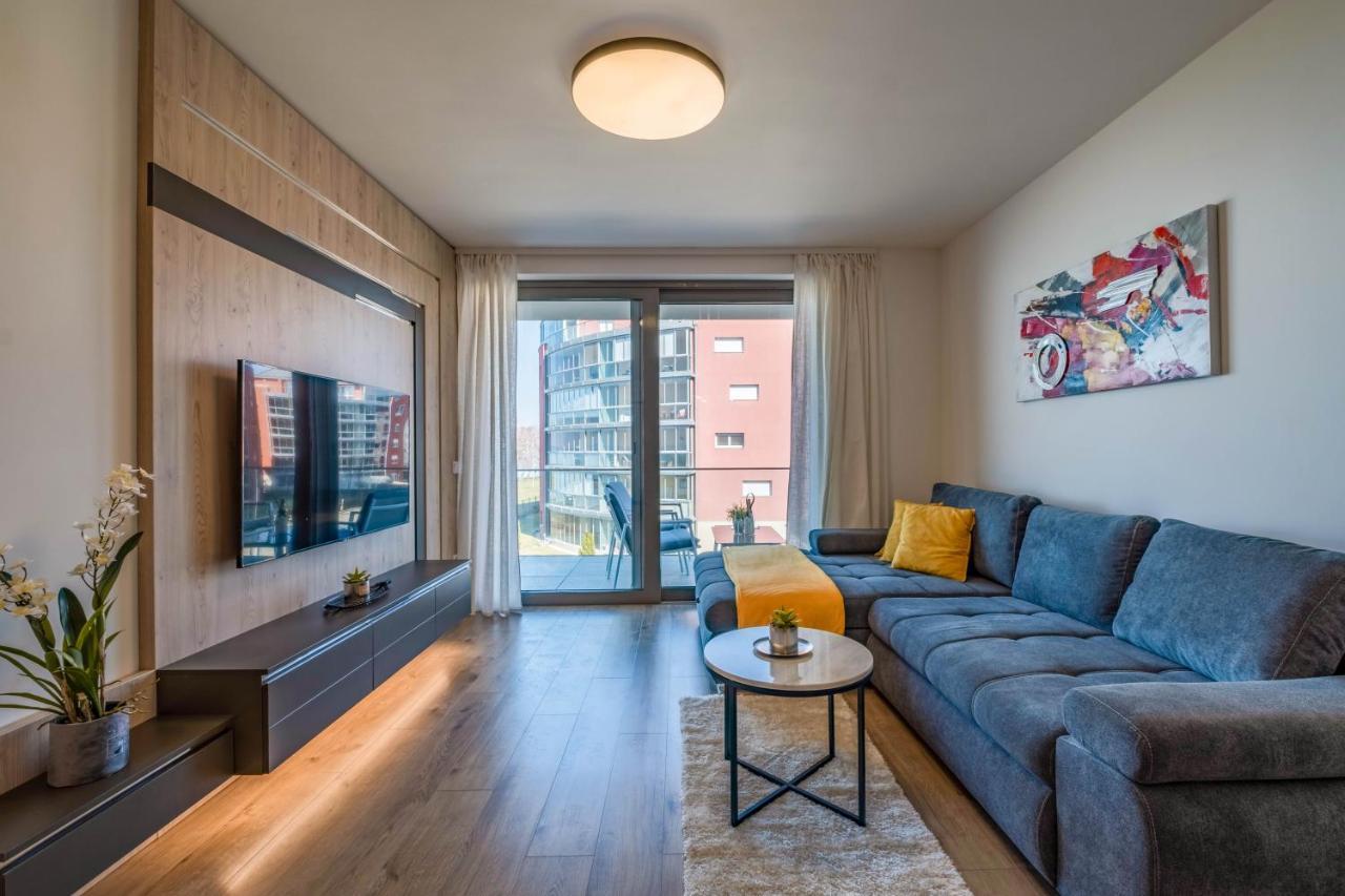 Myflat Coral Beach Apartment Шиофок Экстерьер фото
