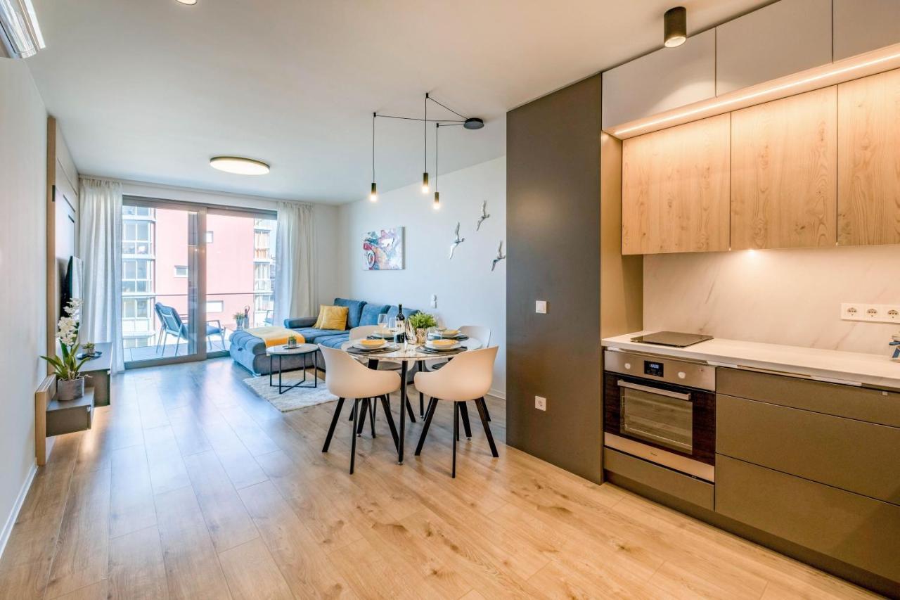 Myflat Coral Beach Apartment Шиофок Экстерьер фото