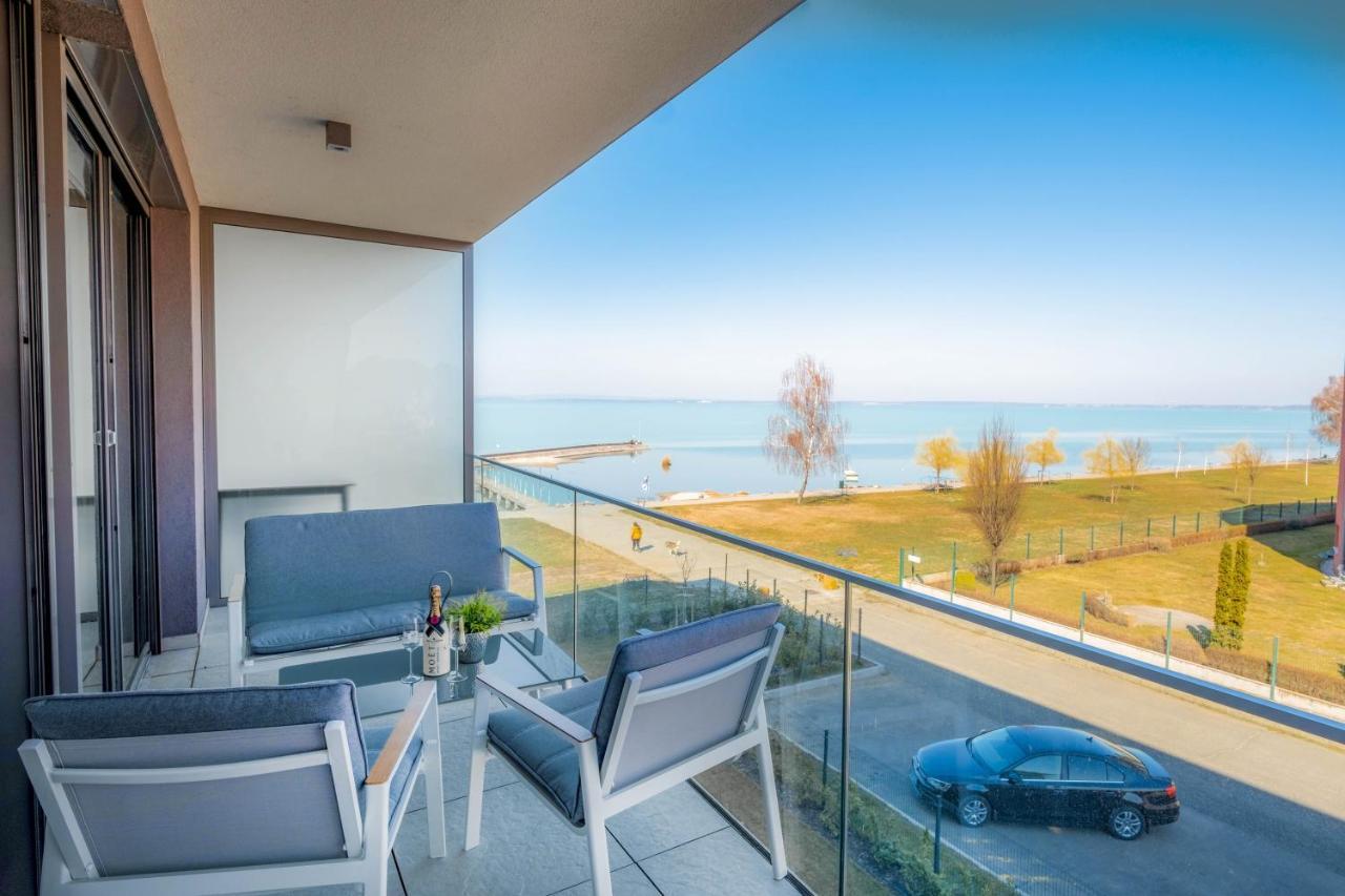 Myflat Coral Beach Apartment Шиофок Экстерьер фото